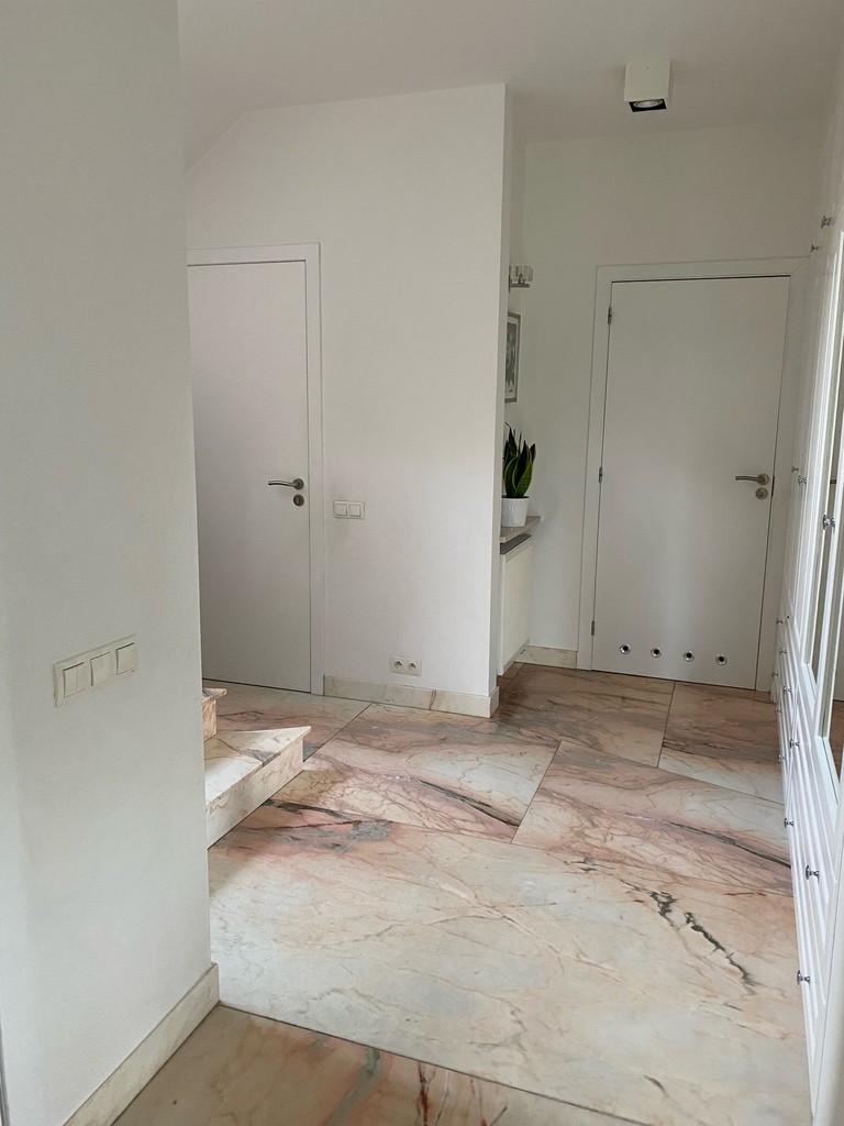 House for Rental, Piaseczyński Konstancin-Jeziorna Bielawa, ul. Warszawska 86709905